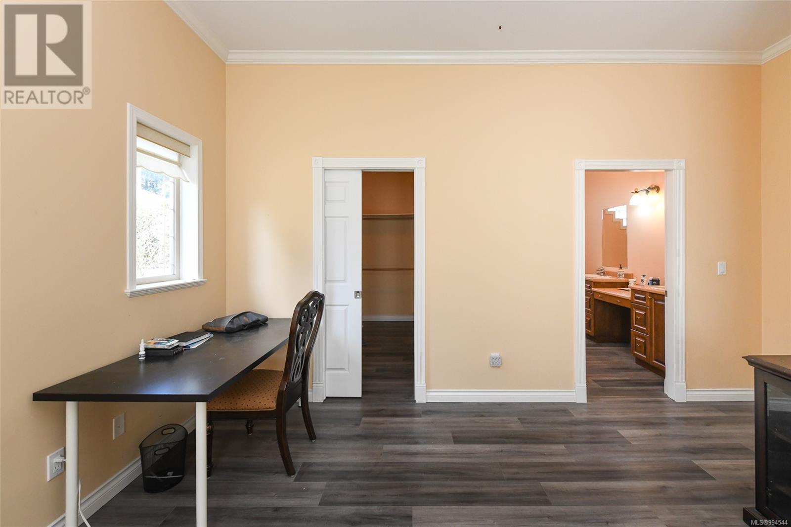 1039 Arrowsmith Ave, Courtenay real estate listing 994544 for sale