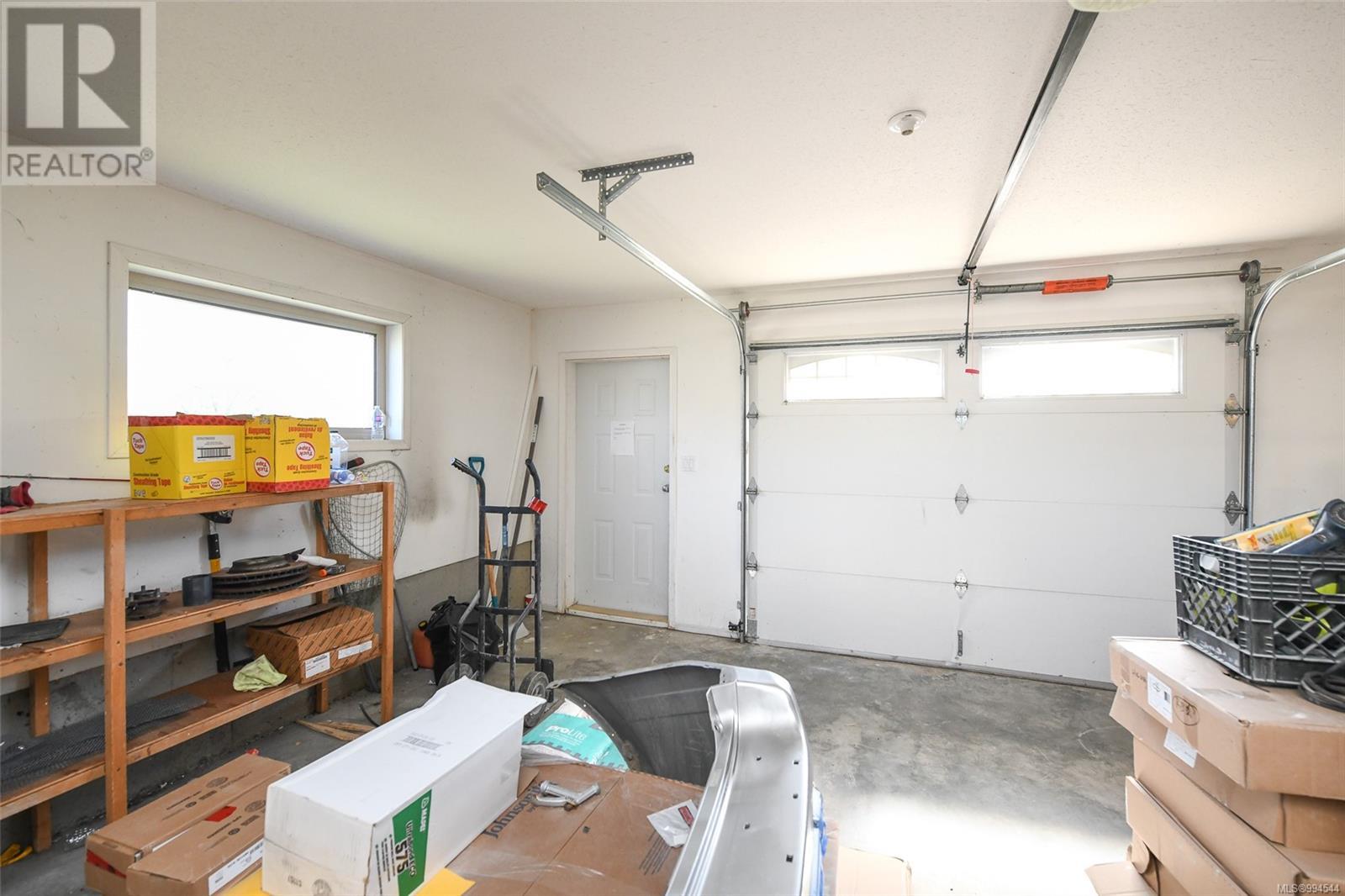 1039 Arrowsmith Ave, Courtenay real estate listing 994544 for sale