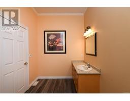 1039 Arrowsmith Ave, Courtenay property photo listing 994544 for sale