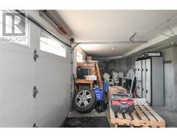 1039 Arrowsmith Ave, Courtenay property photo listing 994544 for sale