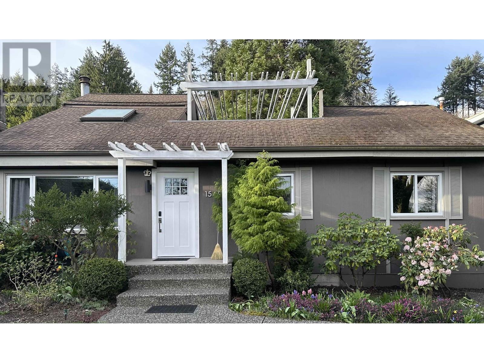 1546 HOPE ROAD, north vancouver, British Columbia