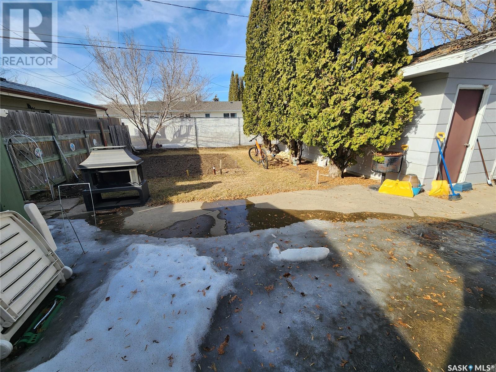 1272 King Street, Estevan, Saskatchewan  S4A 1L5 - Photo 37 - SK002037