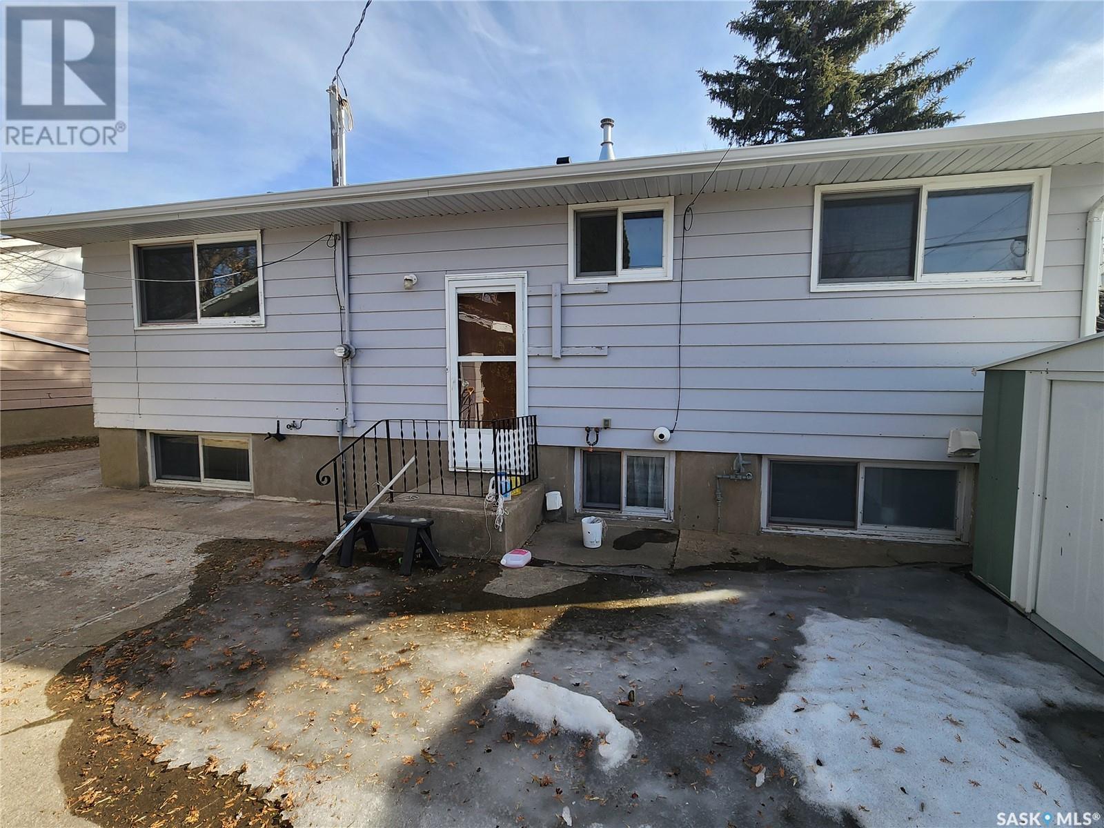 1272 King Street, Estevan, Saskatchewan  S4A 1L5 - Photo 39 - SK002037
