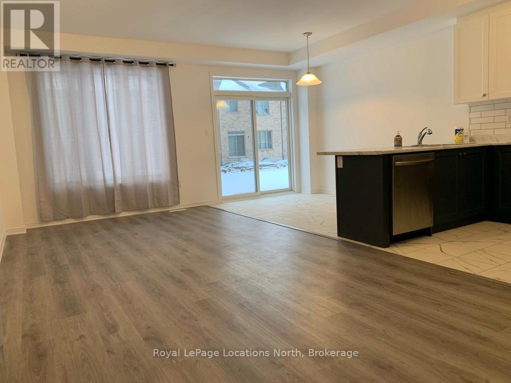 17 Kirby Avenue, Collingwood, Ontario  L9Y 3V3 - Photo 3 - S12067833