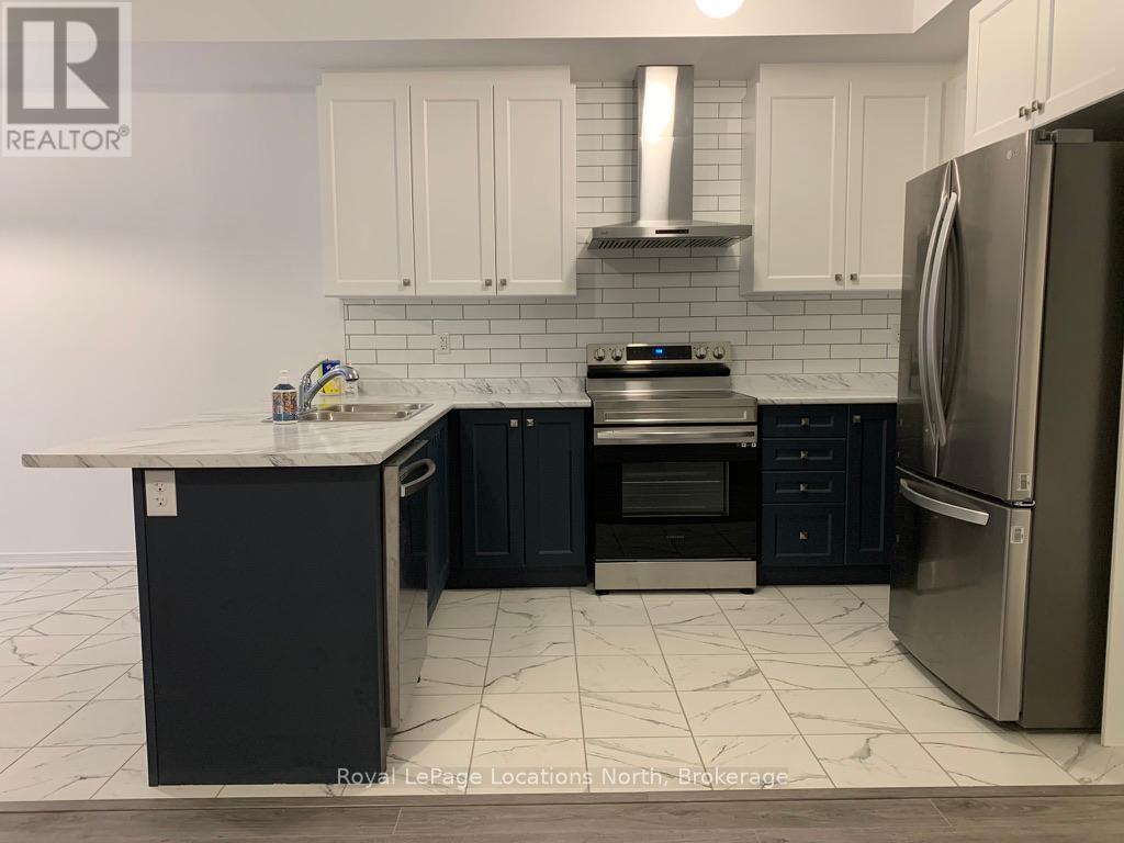 17 Kirby Avenue, Collingwood, Ontario  L9Y 3V3 - Photo 5 - S12067833