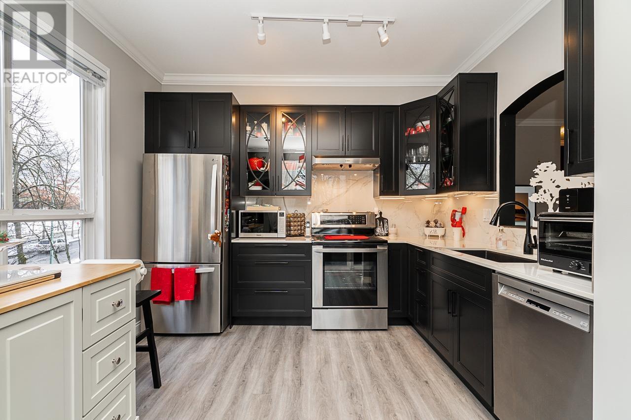 209 3098 Guildford Way, Coquitlam, British Columbia  V3B 7W8 - Photo 14 - R2987219