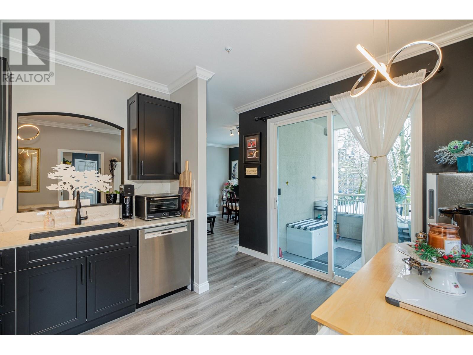 209 3098 Guildford Way, Coquitlam, British Columbia  V3B 7W8 - Photo 15 - R2987219