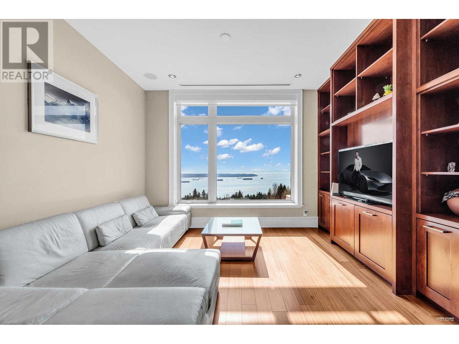 102 2575 Garden Court, West Vancouver, British Columbia  V7S 0A2 - Photo 24 - R2987242
