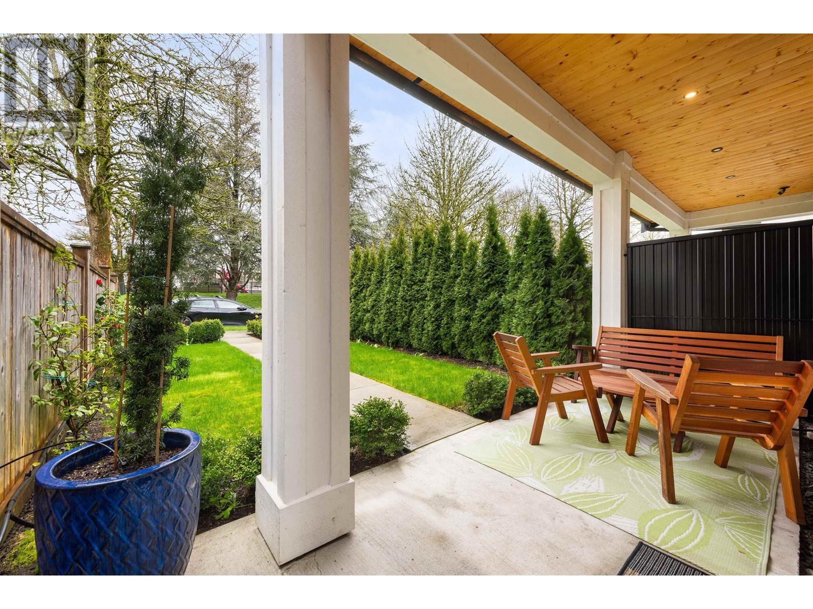 3346 E 8th Avenue, Vancouver, British Columbia  V5M 1X9 - Photo 34 - R2987261