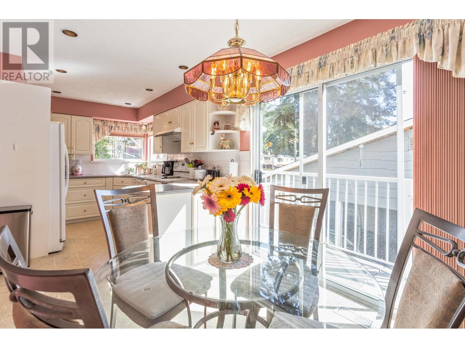 2618 Tuohey Avenue, Port Coquitlam, British Columbia  V3B 2E8 - Photo 10 - R2987230