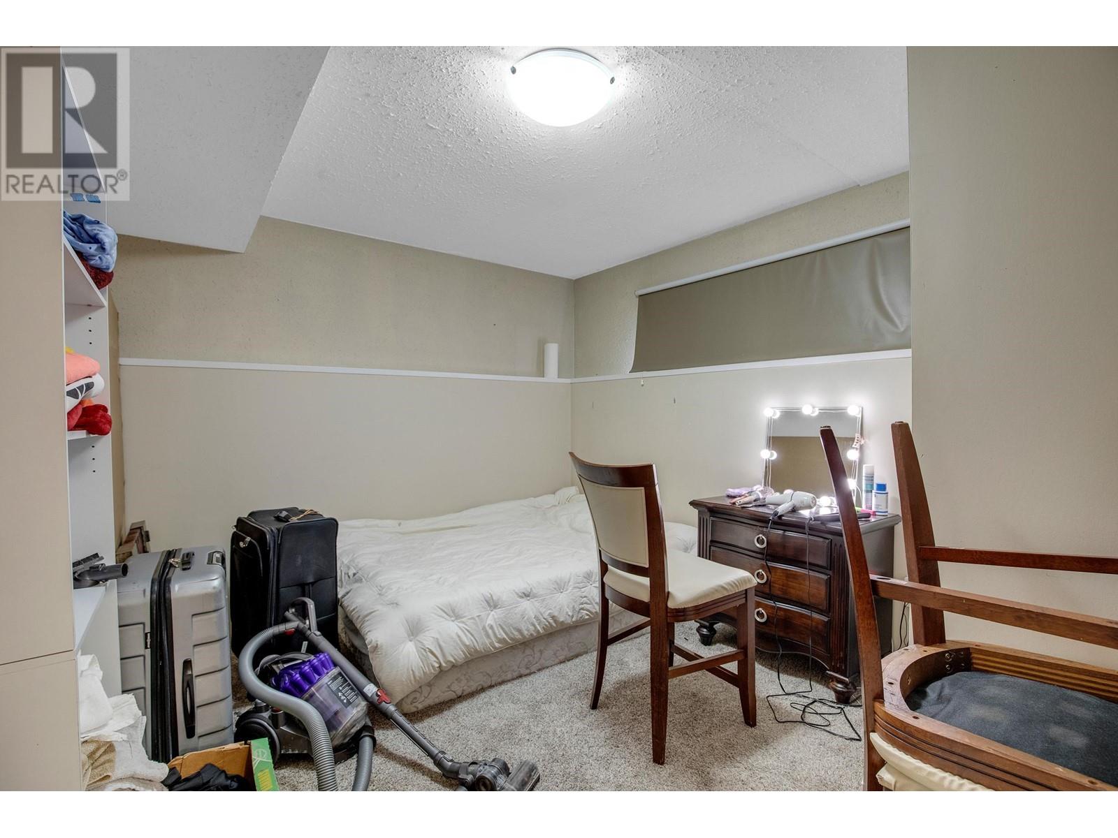 2358 Kensington Avenue, Burnaby, British Columbia  V5B 4E2 - Photo 24 - R2987235