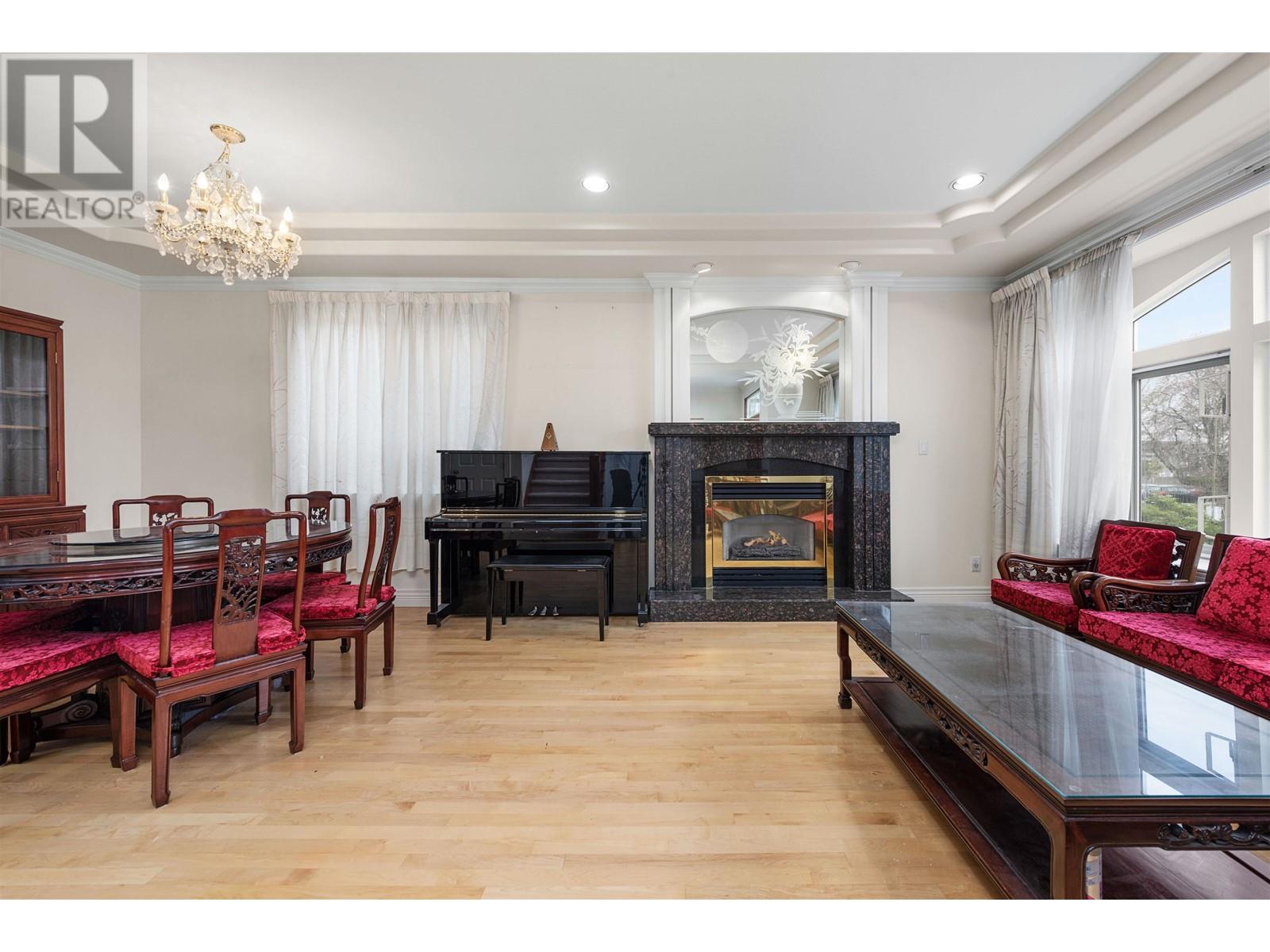 75 E 50th Avenue, Vancouver, British Columbia  V5X 1A1 - Photo 5 - R2987305
