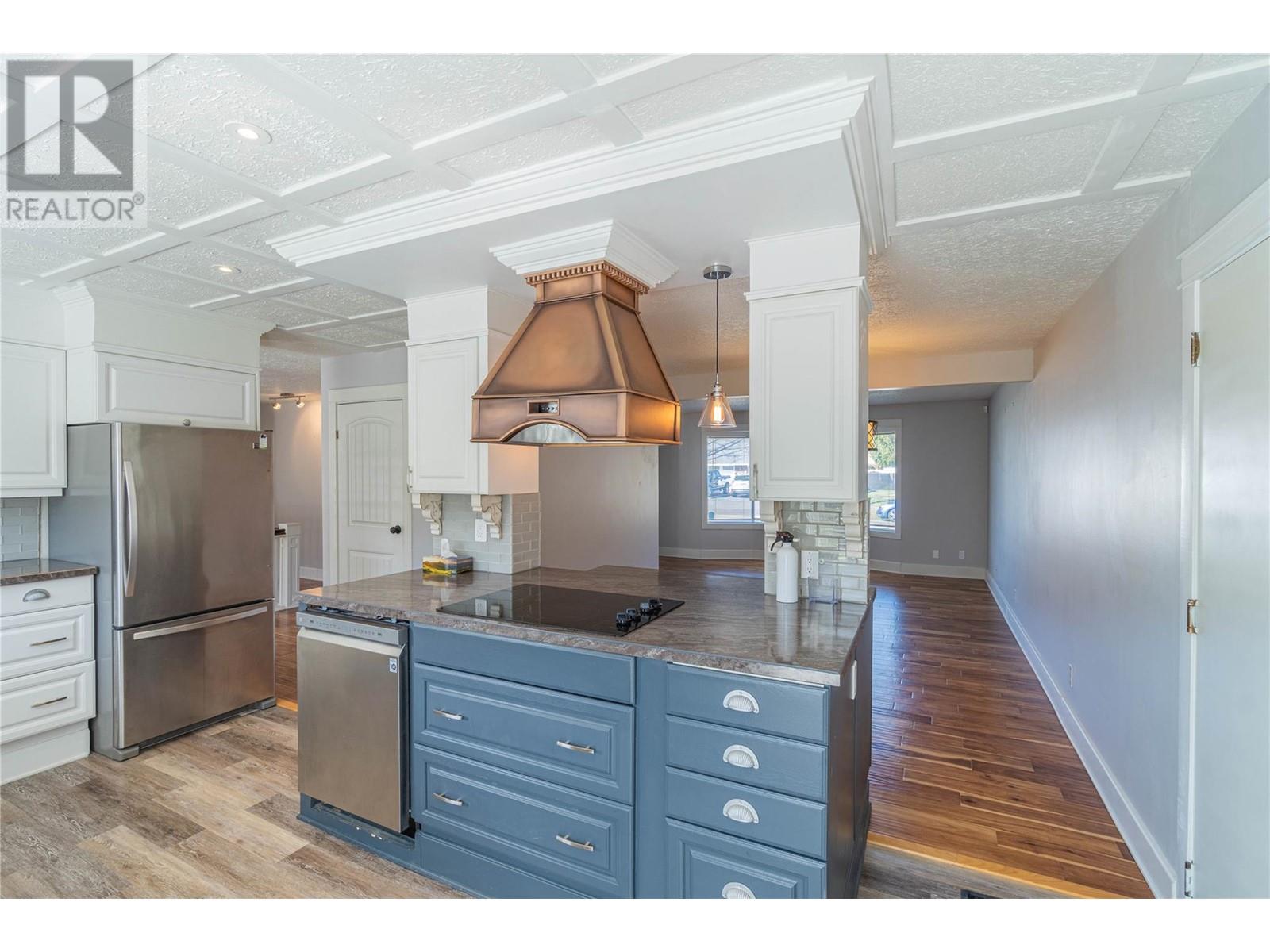 Property at 4270 SPURRAWAY Road image 4