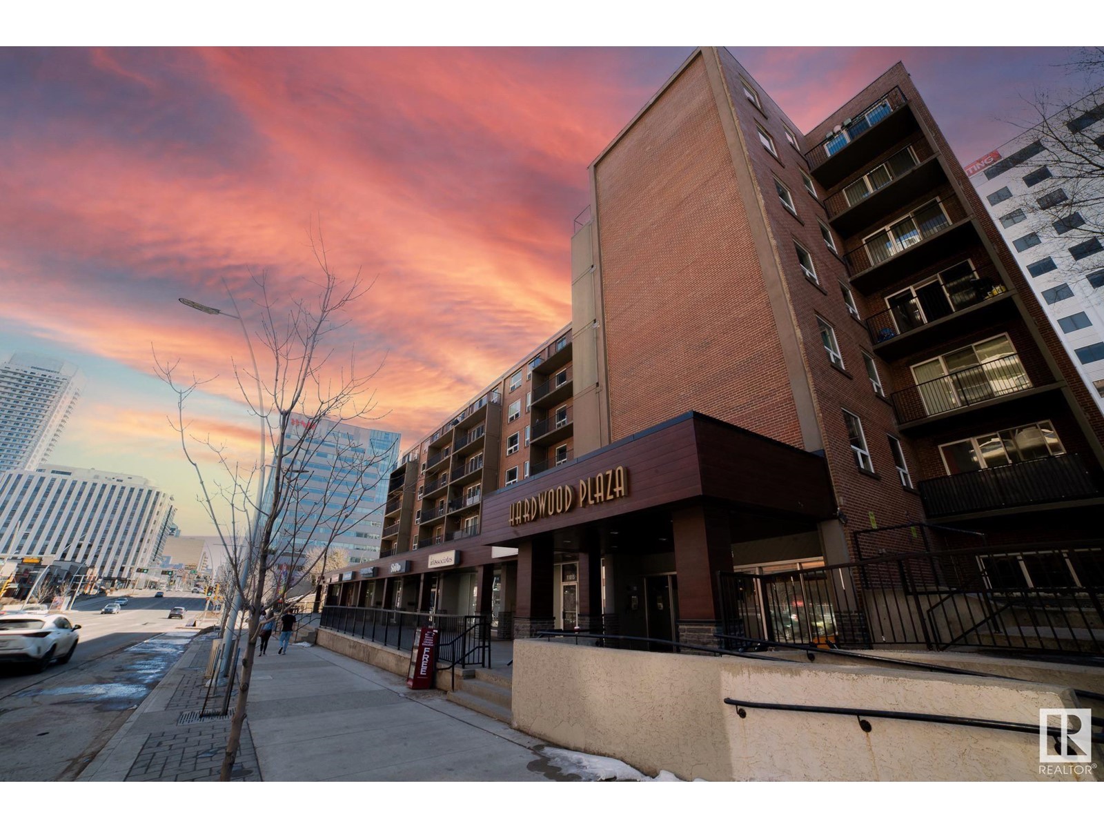 #711 11025 Jasper Av Nw, Edmonton, Alberta  T5K 0K7 - Photo 1 - E4429560