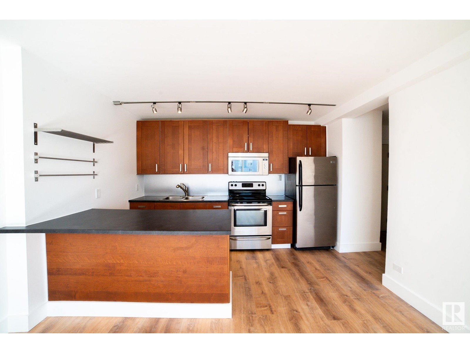 #711 11025 Jasper Av Nw, Edmonton, Alberta  T5K 0K7 - Photo 9 - E4429560