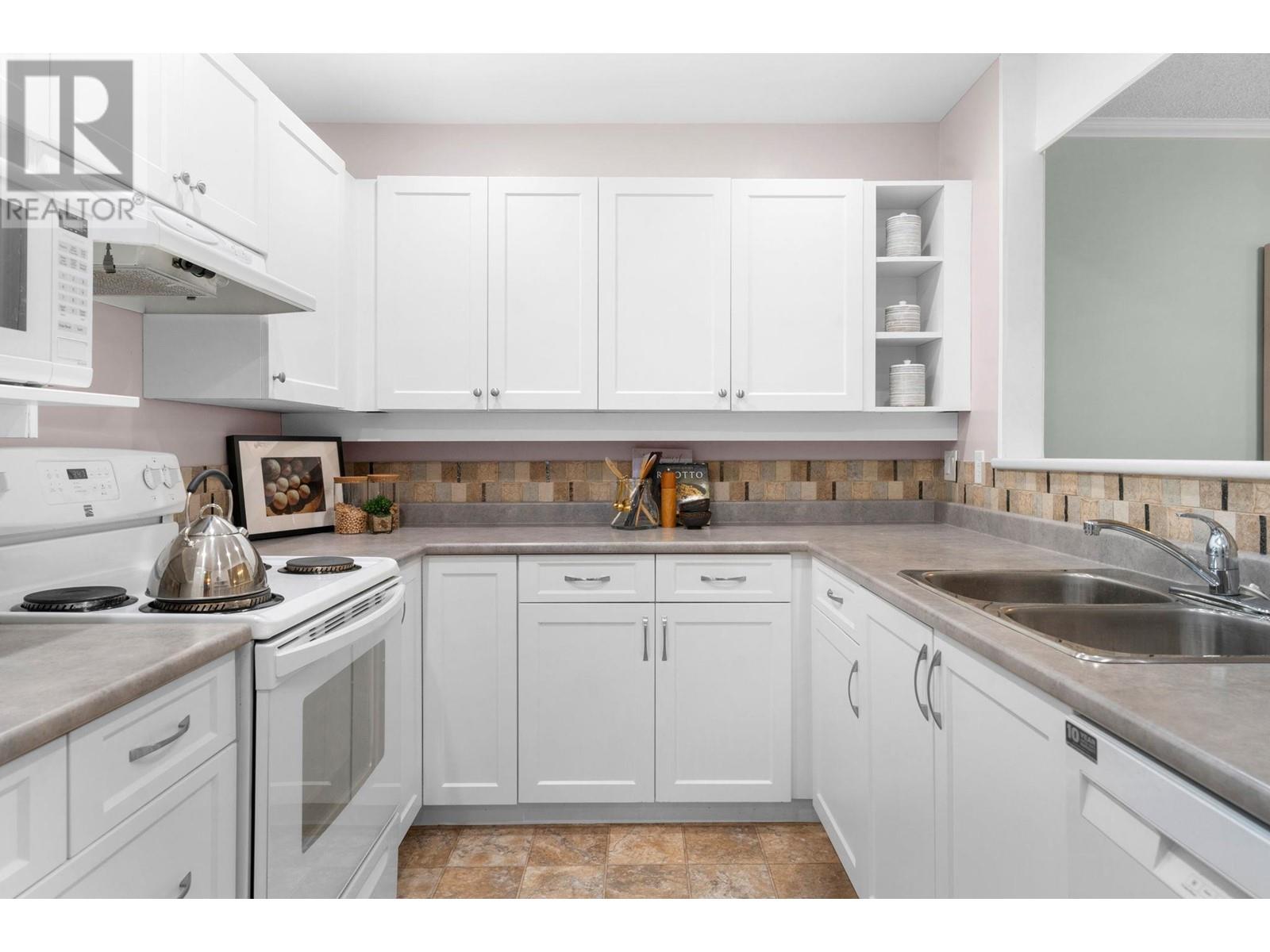 406 2800 Chesterfield Avenue, North Vancouver, British Columbia  V7N 4M1 - Photo 12 - R2987018