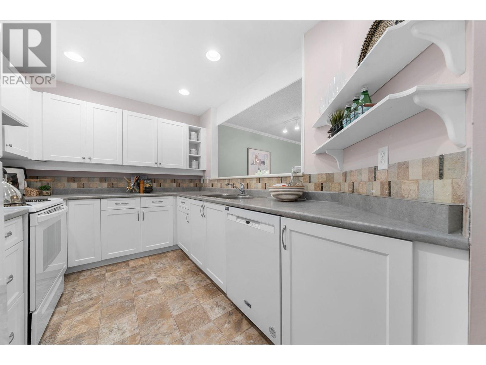 406 2800 Chesterfield Avenue, North Vancouver, British Columbia  V7N 4M1 - Photo 13 - R2987018