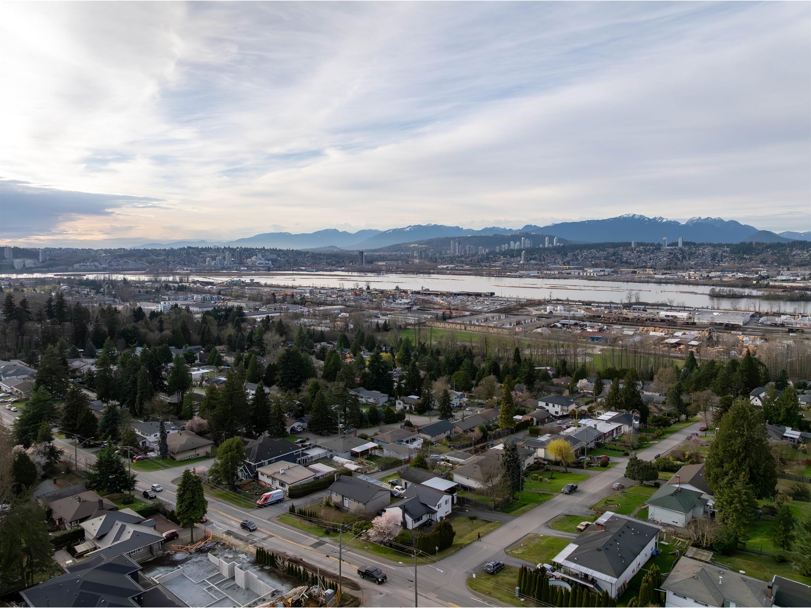 13521 112 Avenue, Surrey, British Columbia  V3R 2E9 - Photo 6 - R2981039