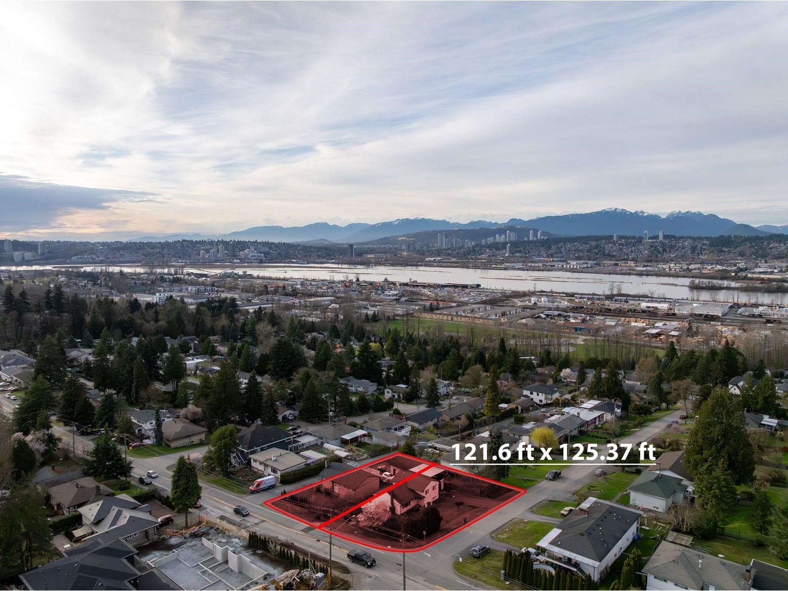 13521 112 Avenue, Surrey, British Columbia  V3R 2E9 - Photo 4 - R2981039