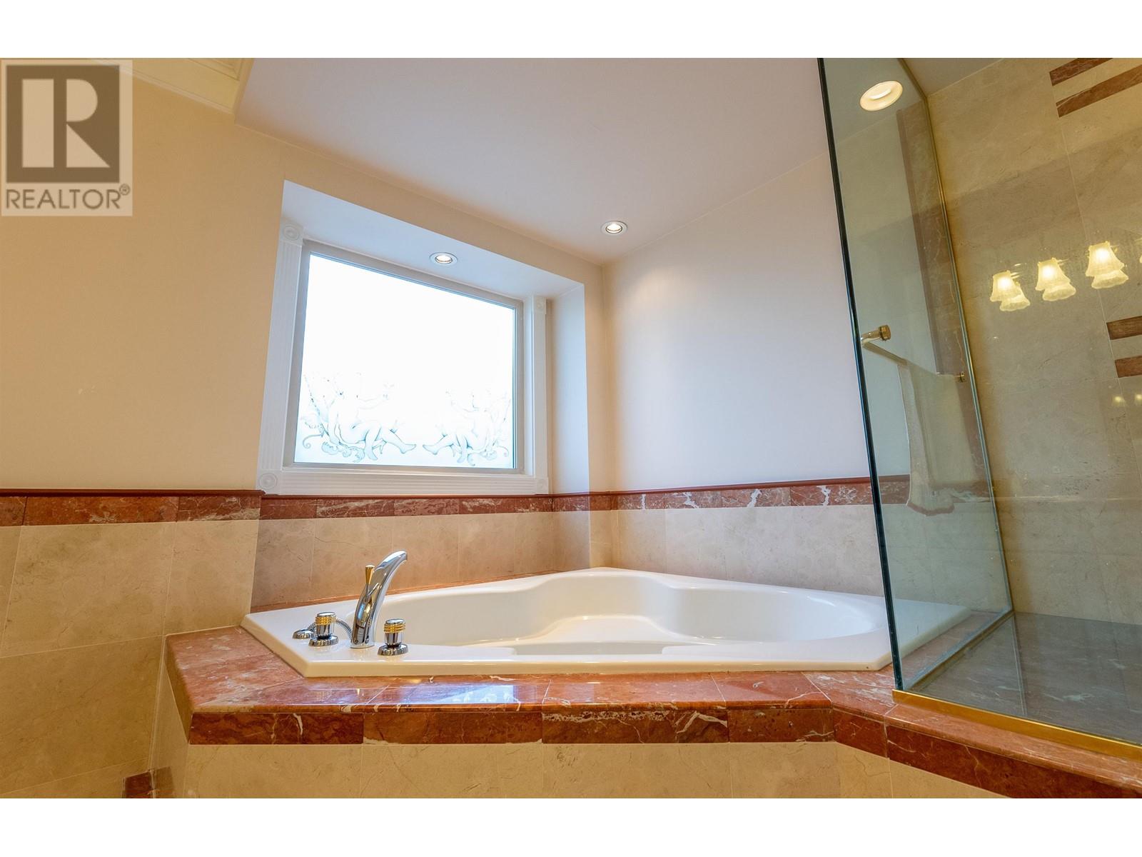 2168 W 18th Avenue, Vancouver, British Columbia  V6L 1A4 - Photo 25 - R2987217