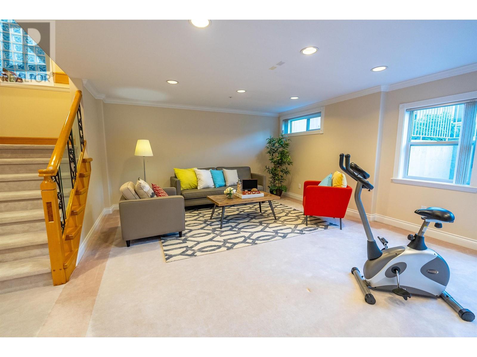 2168 W 18th Avenue, Vancouver, British Columbia  V6L 1A4 - Photo 32 - R2987217