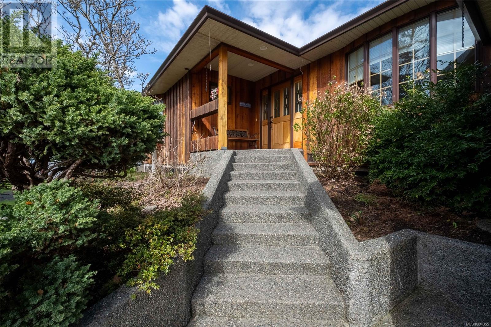 Property at 3882 Wavecrest Rd image 1