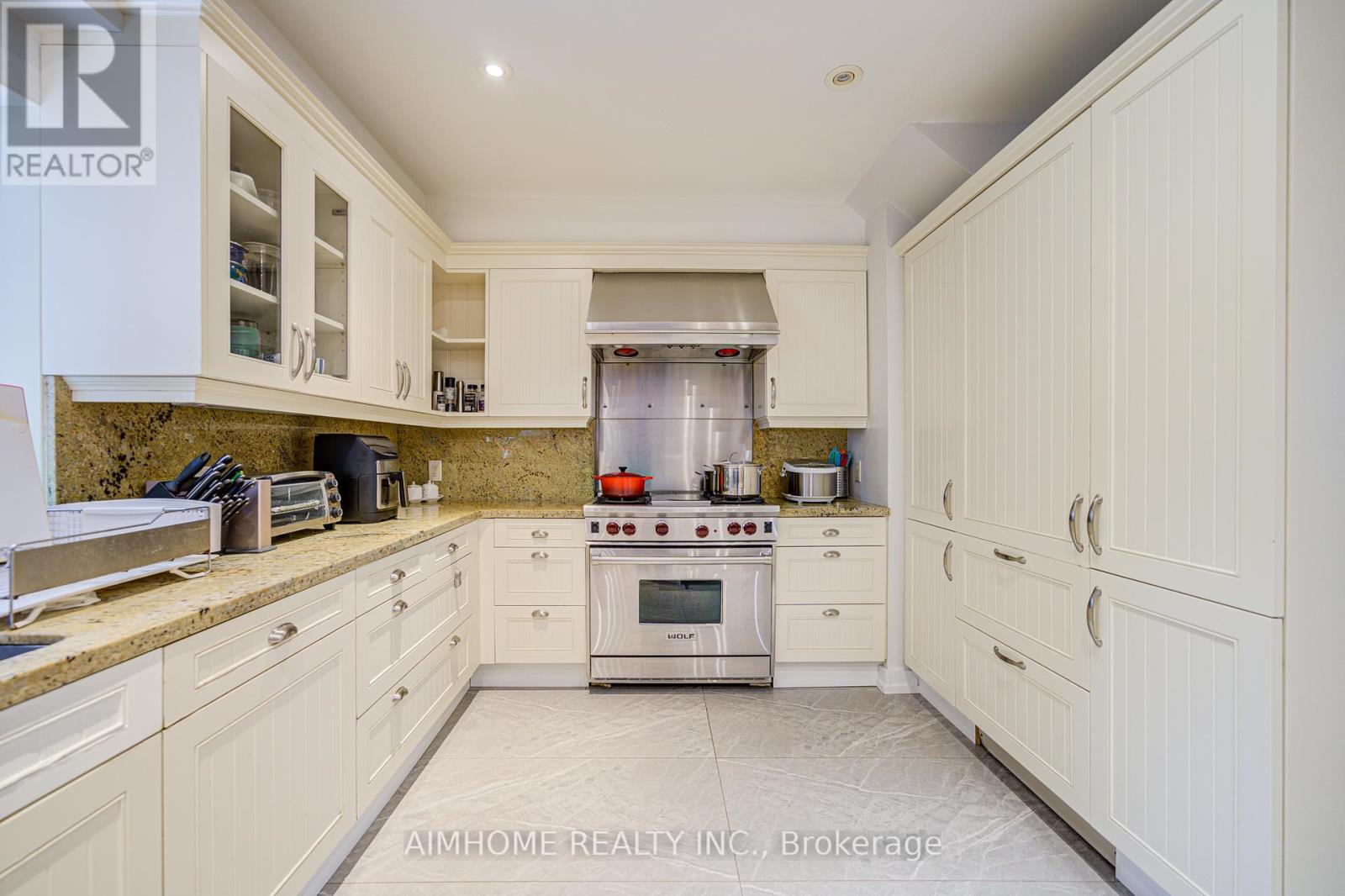 40 Donino Avenue, Toronto, Ontario  M4N 2W7 - Photo 11 - C12041767
