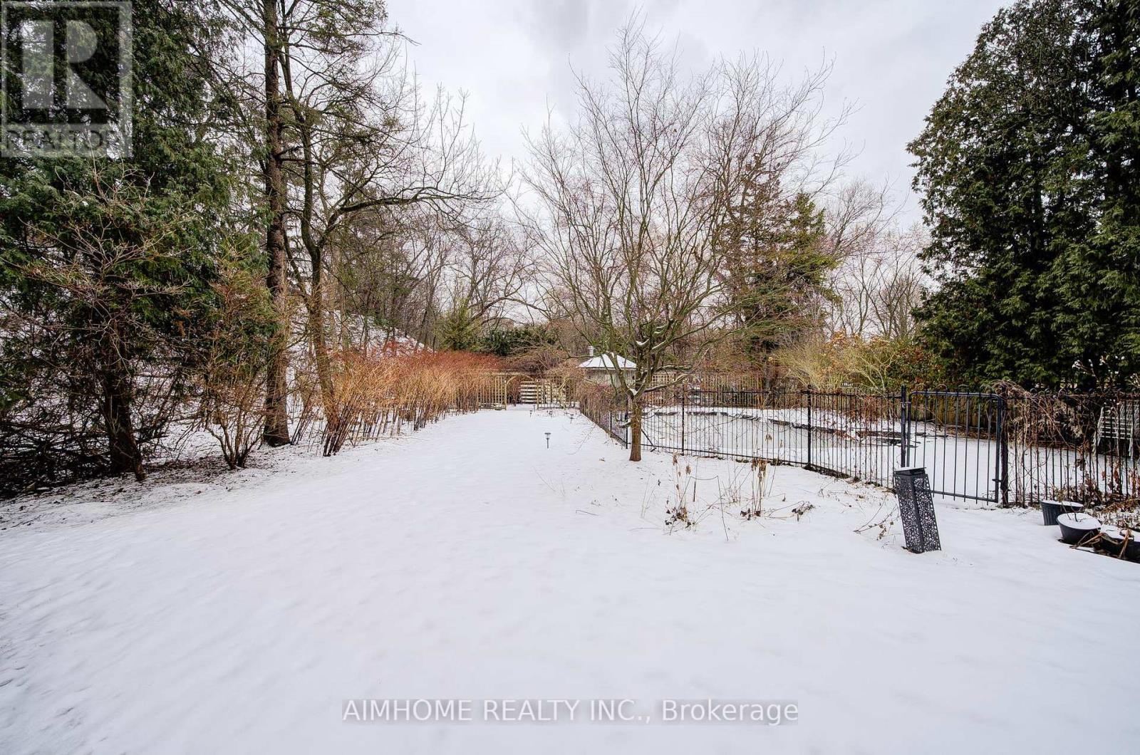 40 Donino Avenue, Toronto, Ontario  M4N 2W7 - Photo 47 - C12041767