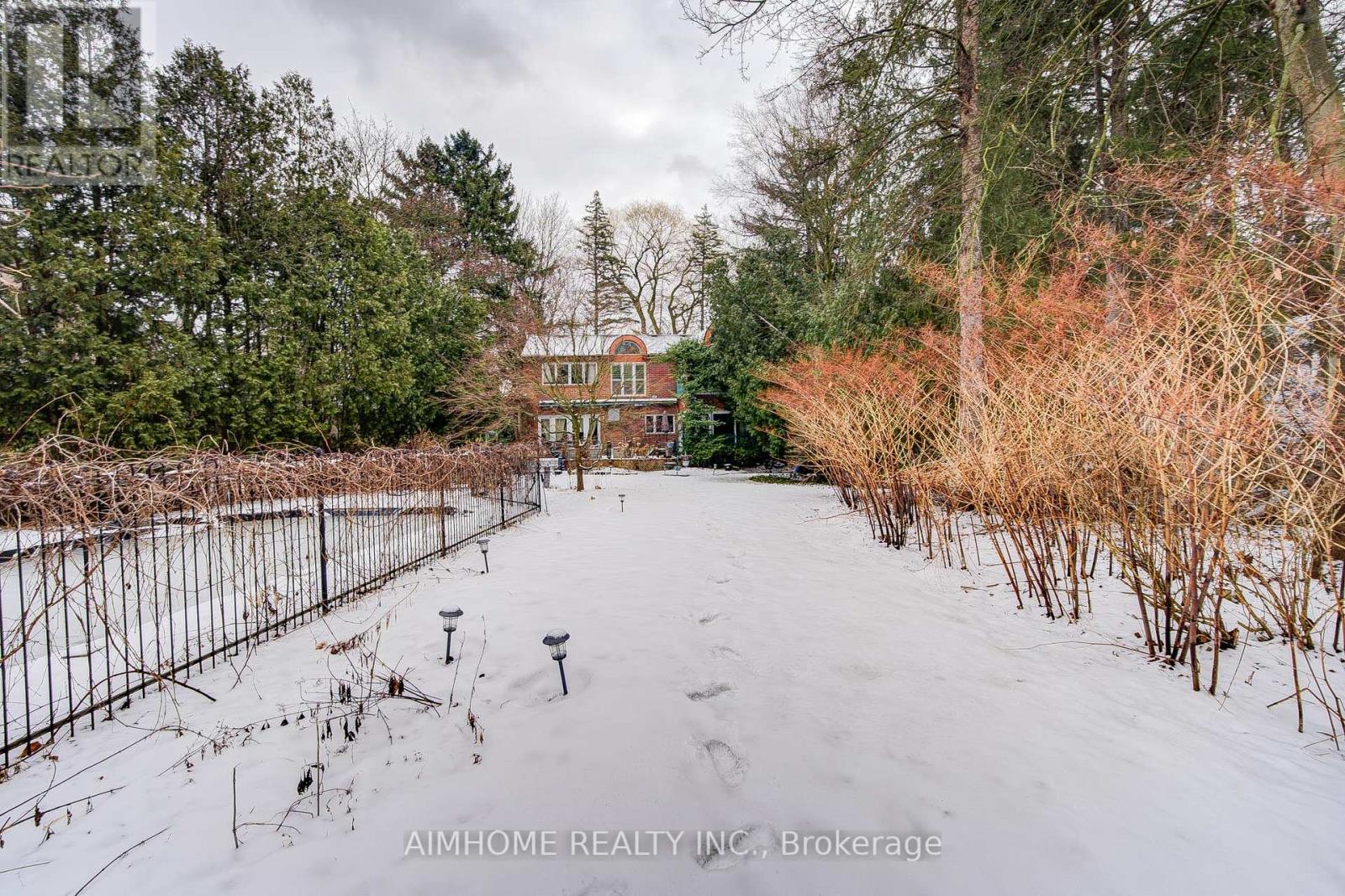 40 Donino Avenue, Toronto, Ontario  M4N 2W7 - Photo 48 - C12041767