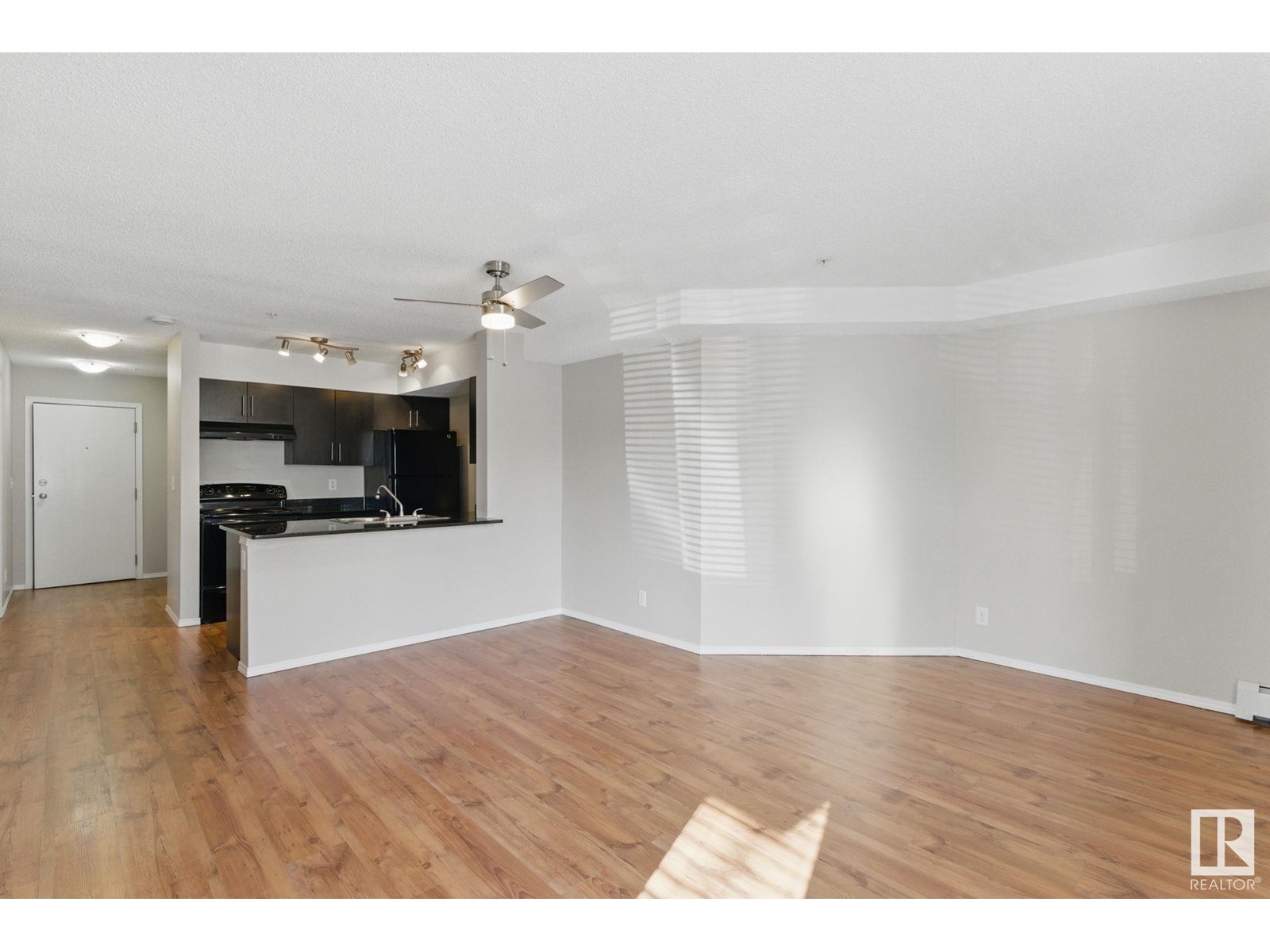 Property at #117 530 WATT BV SW image 5