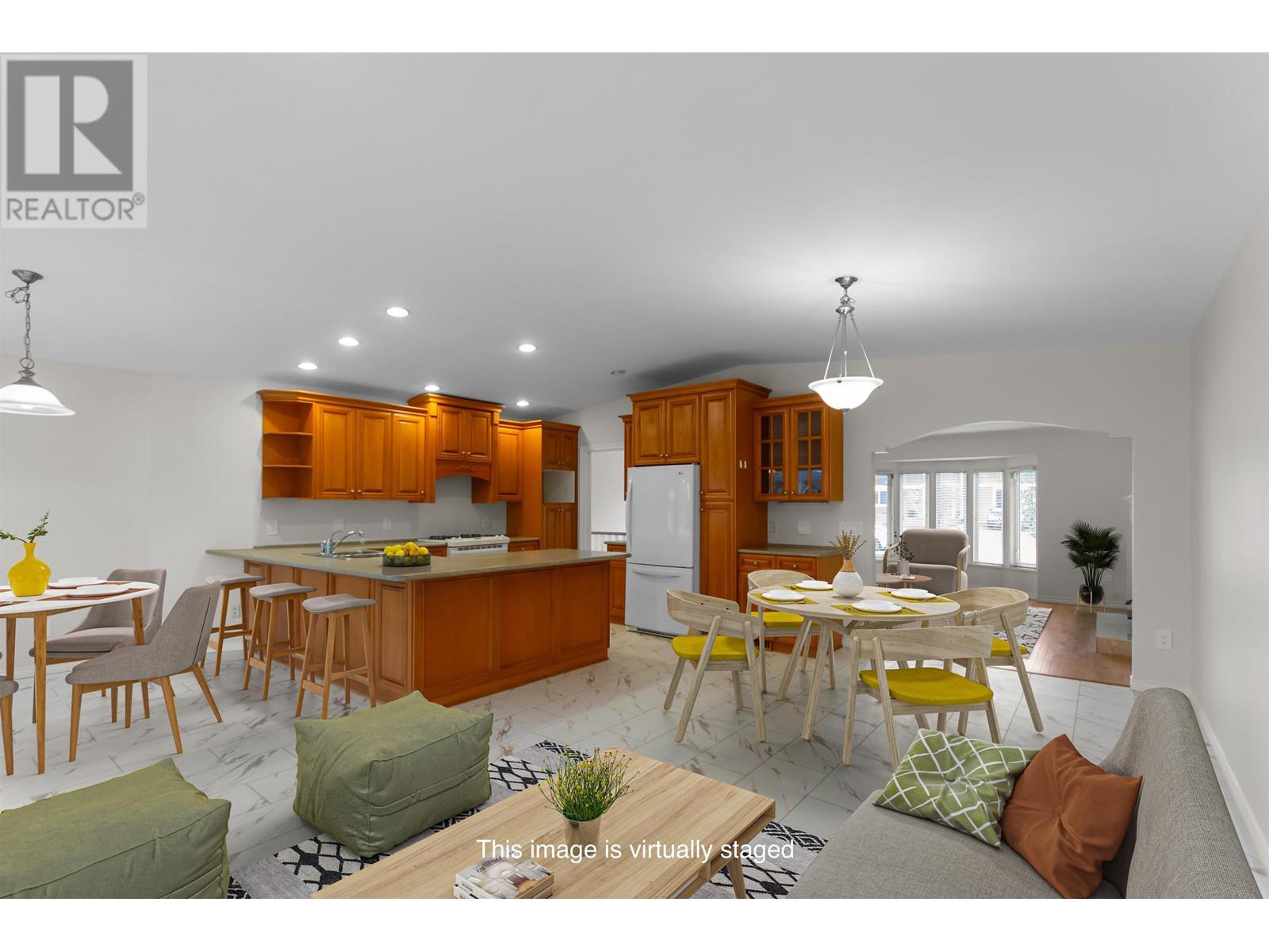 668 Macintosh Street, Coquitlam, British Columbia  V3J 4Y5 - Photo 11 - R2987071