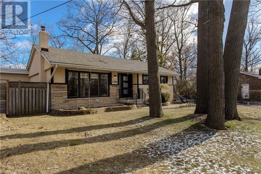 Property at 1291 PRINCETON Crescent image 4