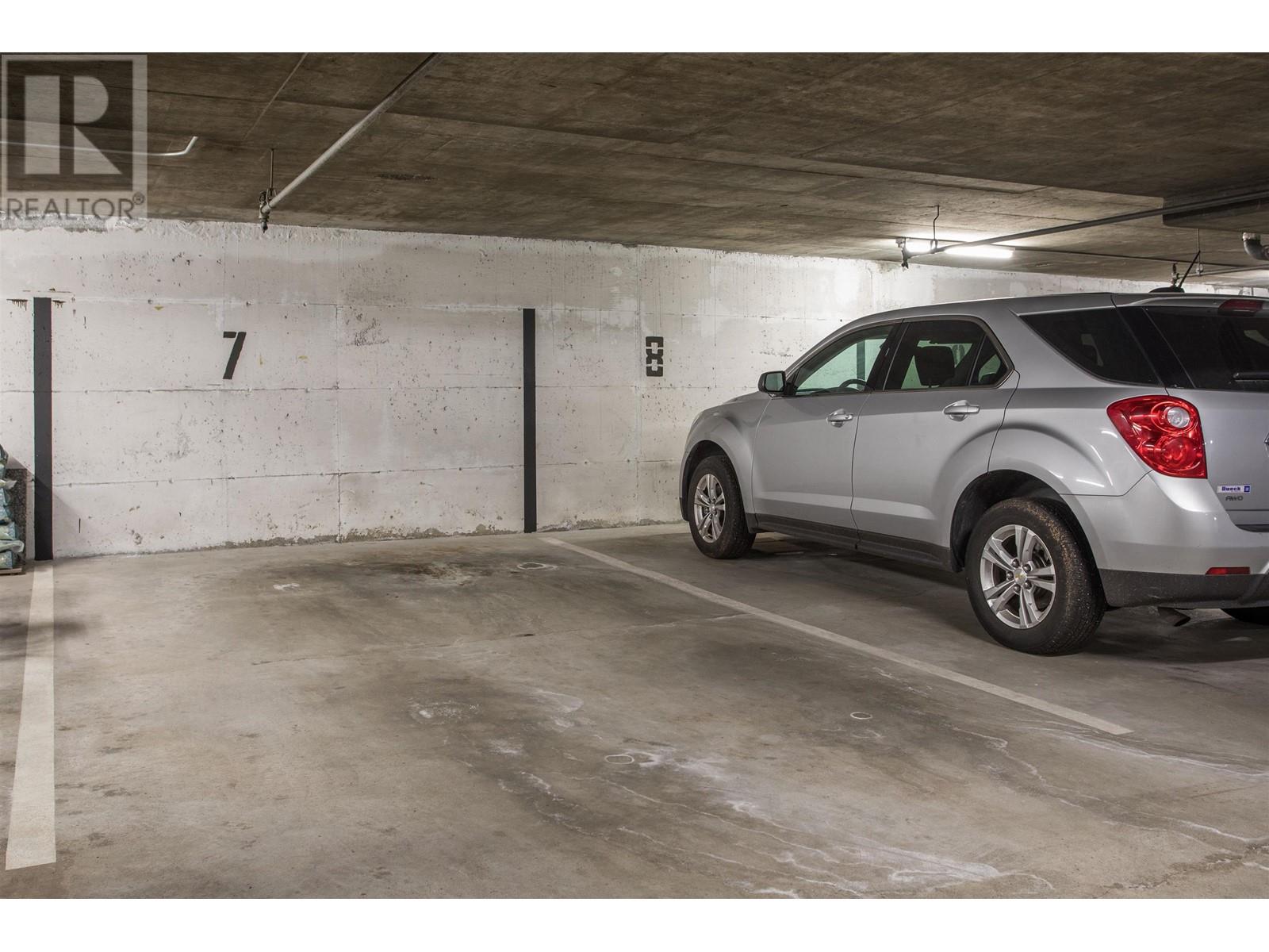 Listing Picture 23 of 32 : 704 2165 W 40TH AVENUE, Vancouver / 溫哥華 - 魯藝地產 Yvonne Lu Group - MLS Medallion Club Member