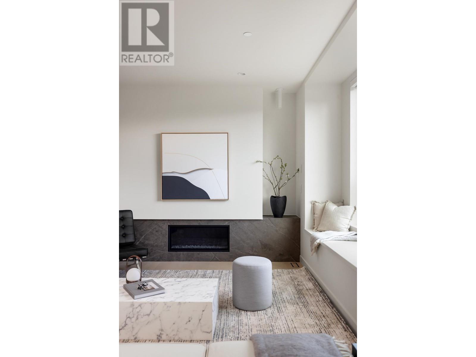 1 526 E 30th Avenue, Vancouver, British Columbia  V5V 2V6 - Photo 4 - R2987258