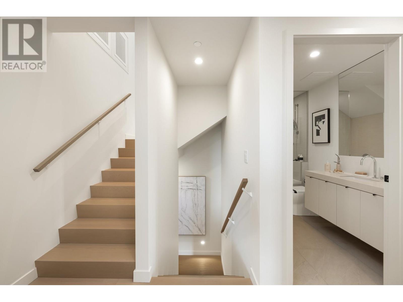 1 526 E 30th Avenue, Vancouver, British Columbia  V5V 2V6 - Photo 18 - R2987258
