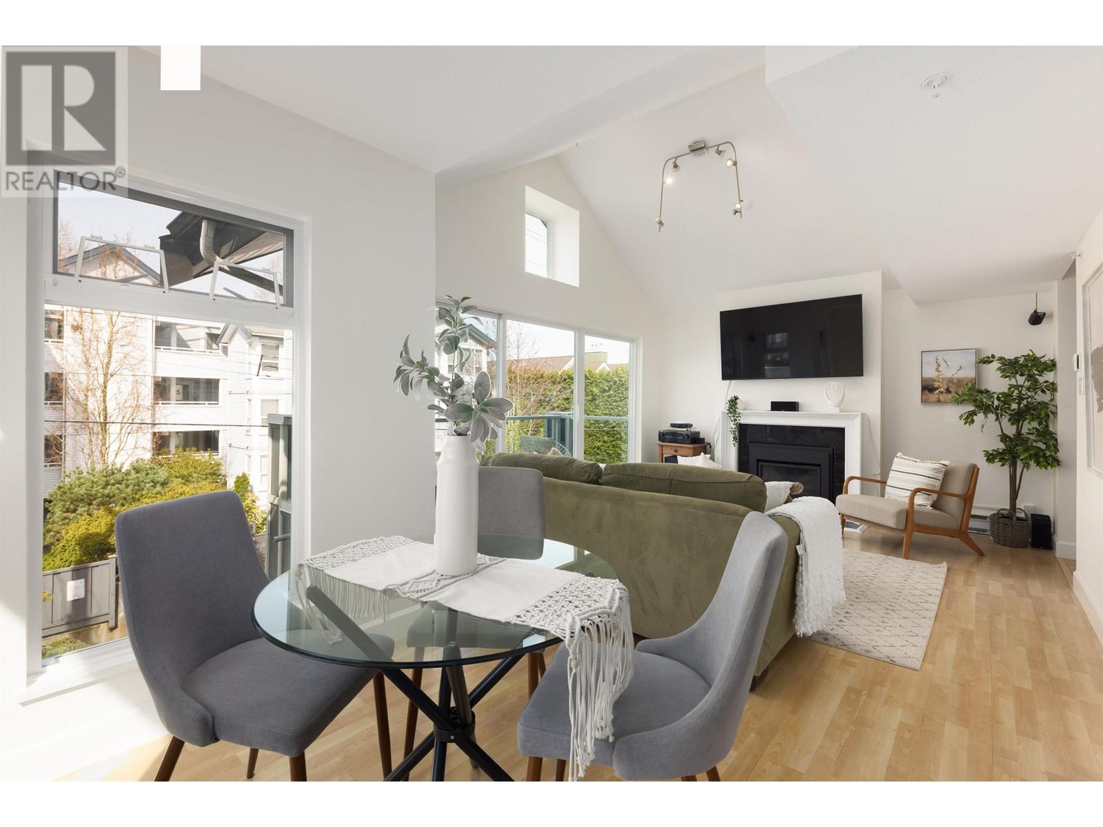 302 865 W 15th Avenue, Vancouver, British Columbia  V5Z 1R8 - Photo 12 - R2987333