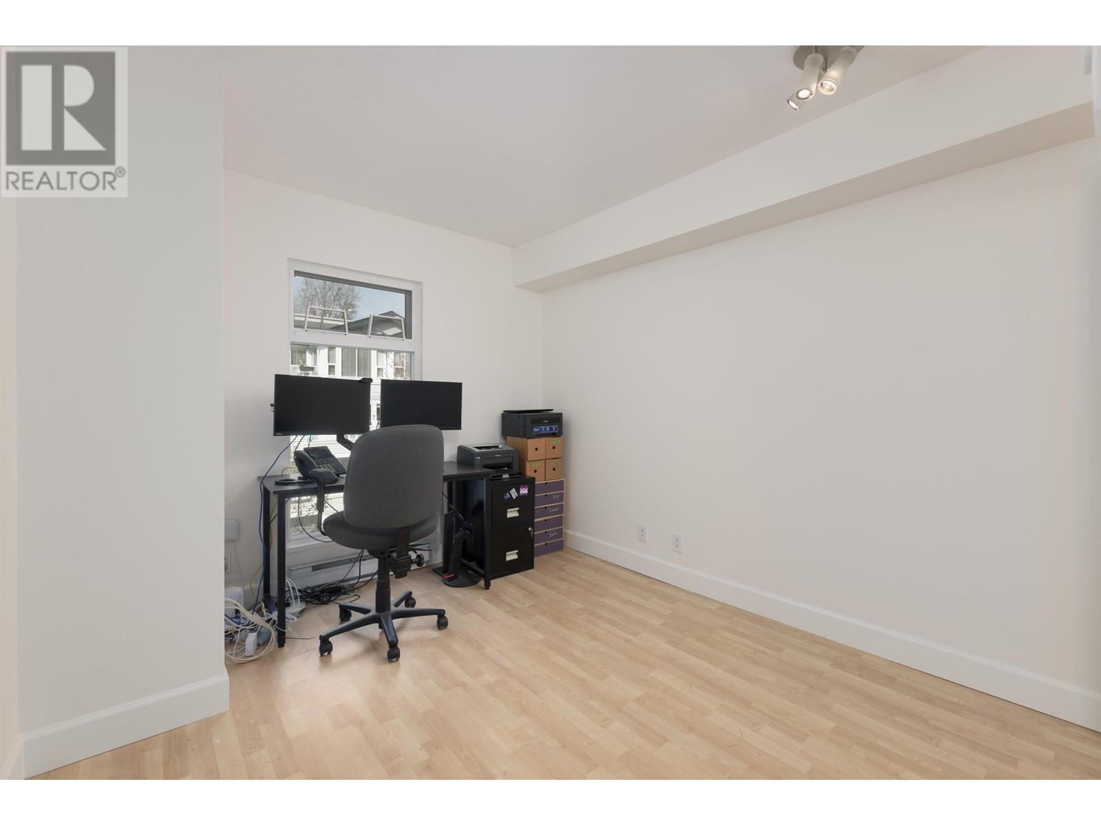 302 865 W 15th Avenue, Vancouver, British Columbia  V5Z 1R8 - Photo 27 - R2987333