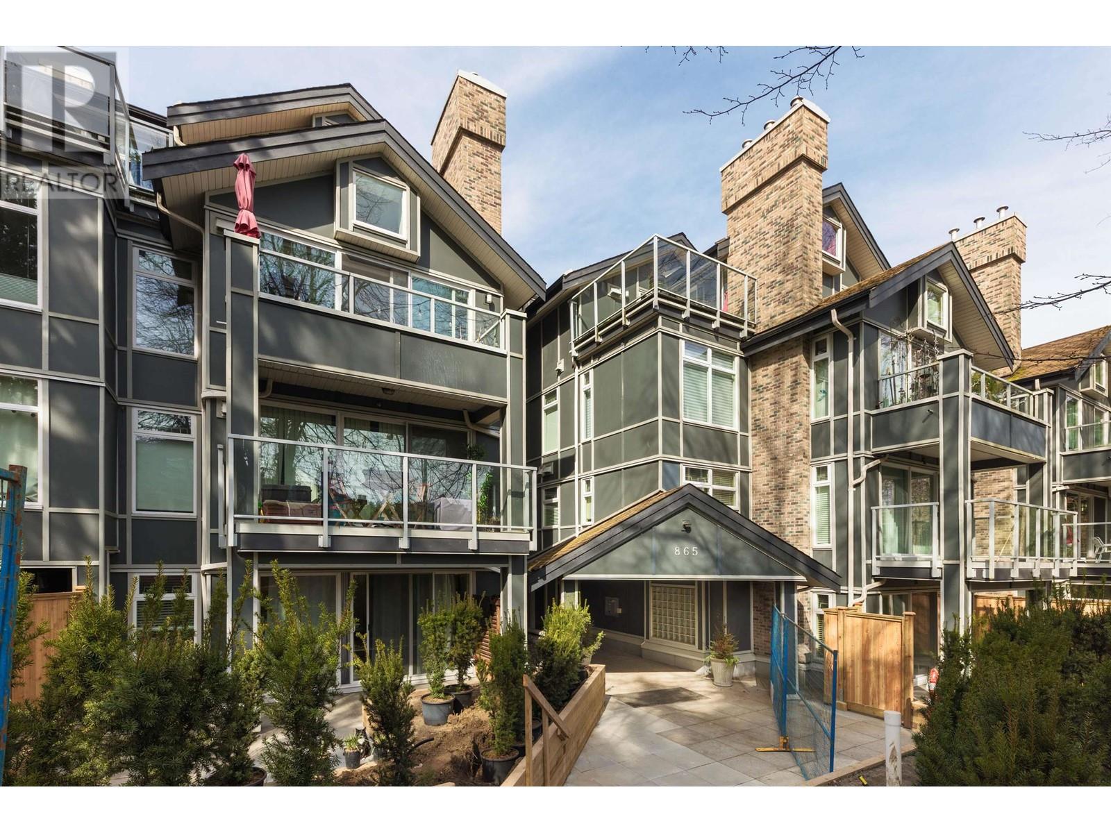 302 865 W 15th Avenue, Vancouver, British Columbia  V5Z 1R8 - Photo 33 - R2987333
