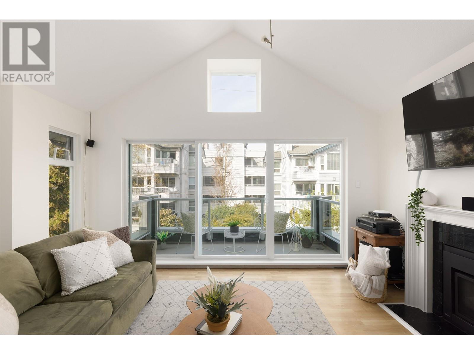 302 865 W 15th Avenue, Vancouver, British Columbia  V5Z 1R8 - Photo 7 - R2987333