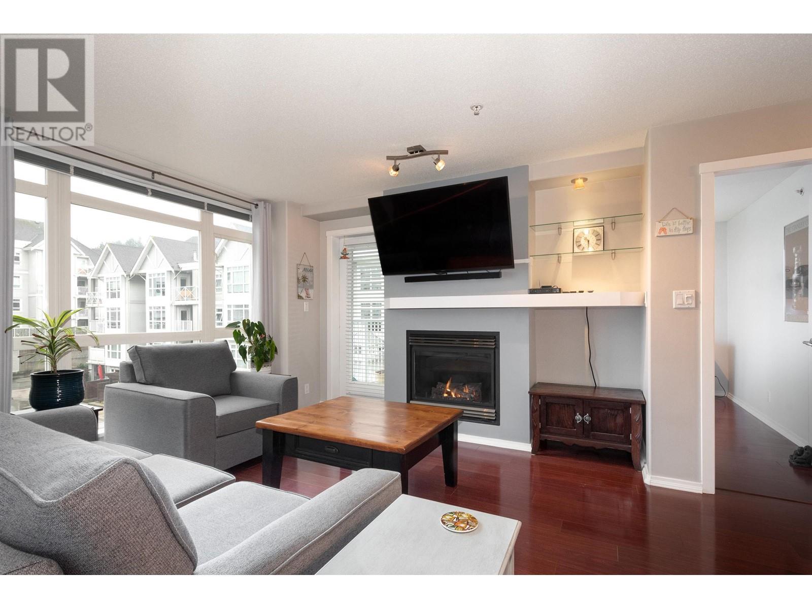 307 3142 St Johns Street, Port Moody, British Columbia  V3H 5E4 - Photo 3 - R2987336
