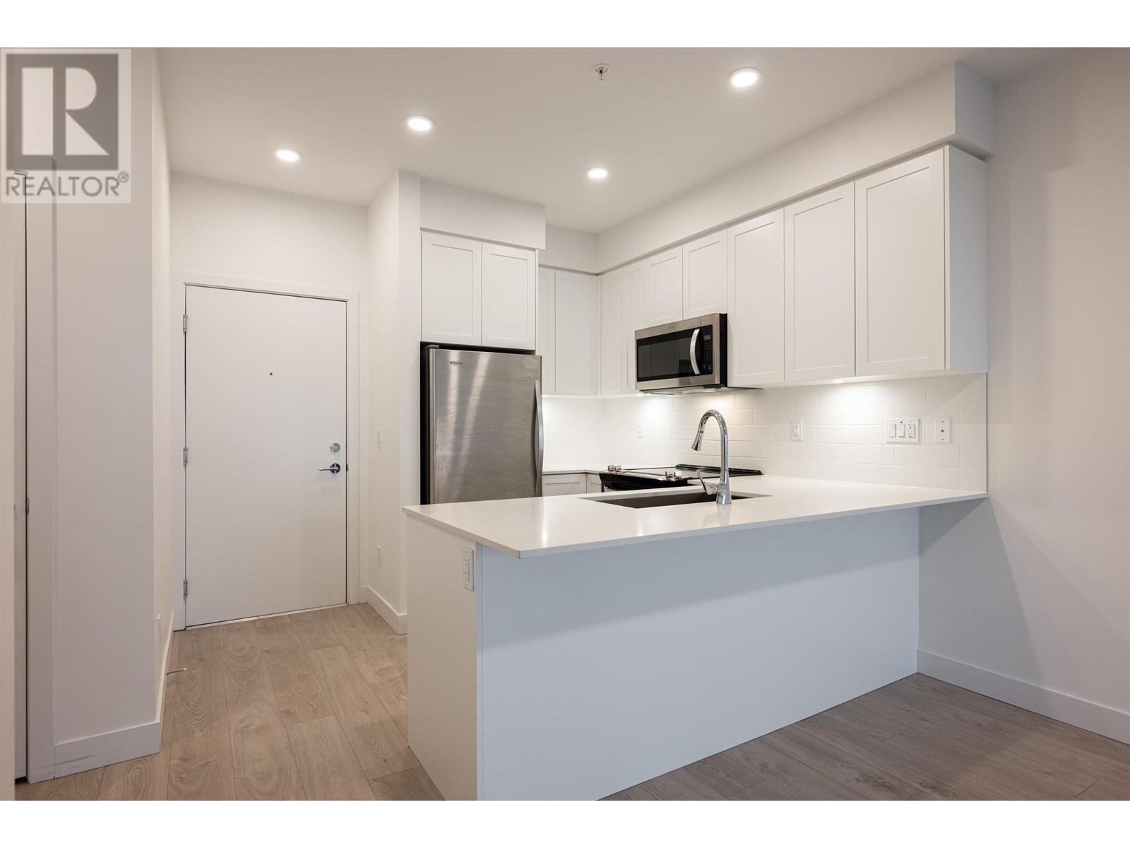 311 808 Gauthier Avenue, Coquitlam, British Columbia  V3K 0H1 - Photo 4 - R2987338