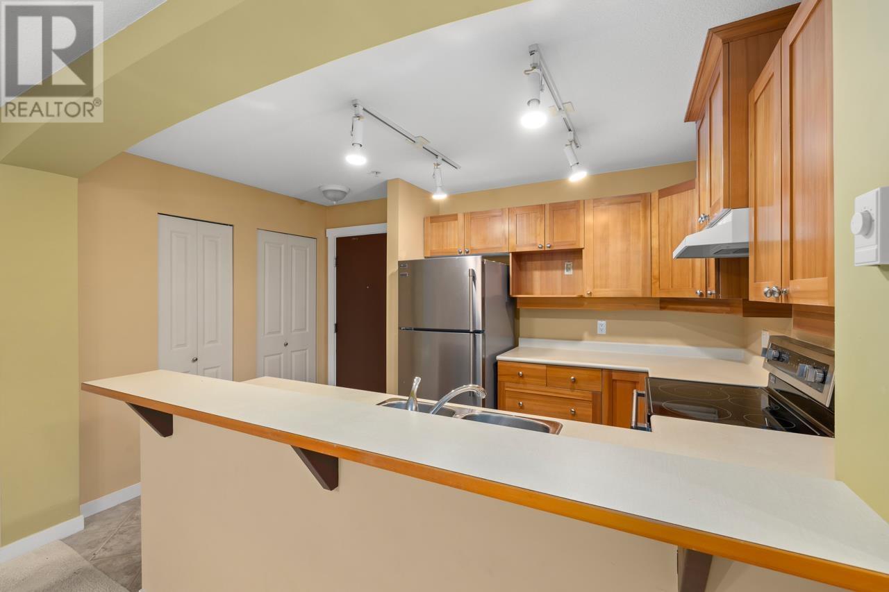 112 1432 Parkway Boulevard, Coquitlam, British Columbia  V3E 3L9 - Photo 12 - R2987365