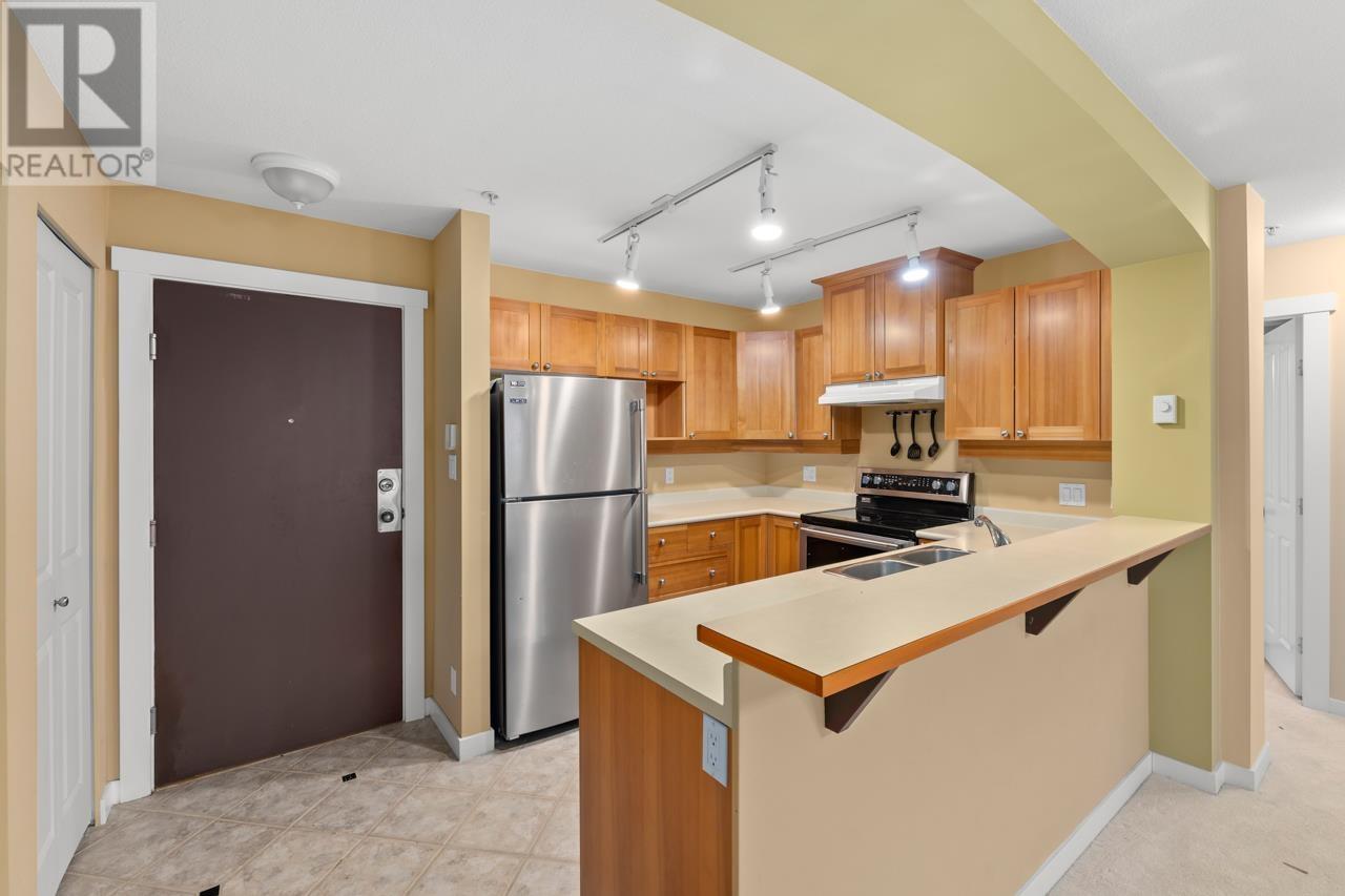112 1432 Parkway Boulevard, Coquitlam, British Columbia  V3E 3L9 - Photo 13 - R2987365