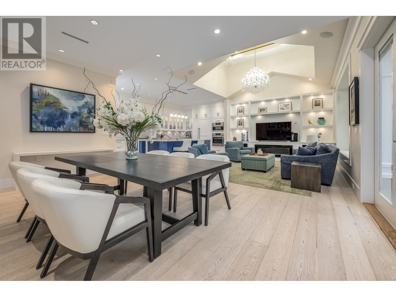 Property at 96 67 STREET image 3