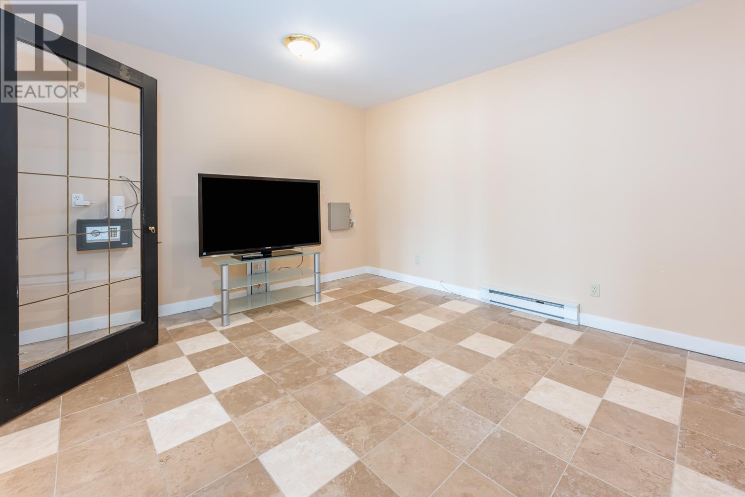 5559 Indian River Drive, North Vancouver, British Columbia  V7G 2T7 - Photo 9 - R2987337