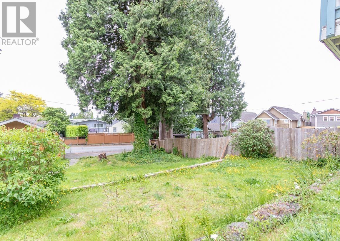 341 W 24th Street, North Vancouver, British Columbia  V7M 2C7 - Photo 16 - R2987372