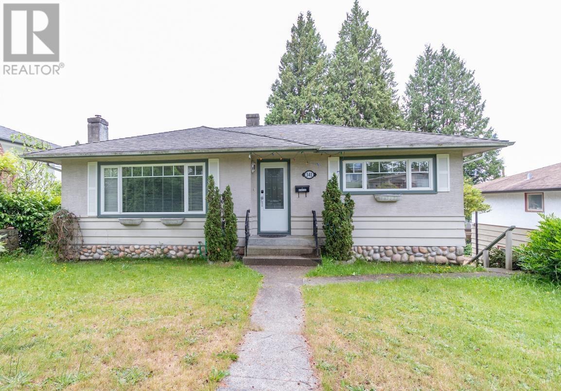 341 W 24th Street, North Vancouver, British Columbia  V7M 2C7 - Photo 4 - R2987372