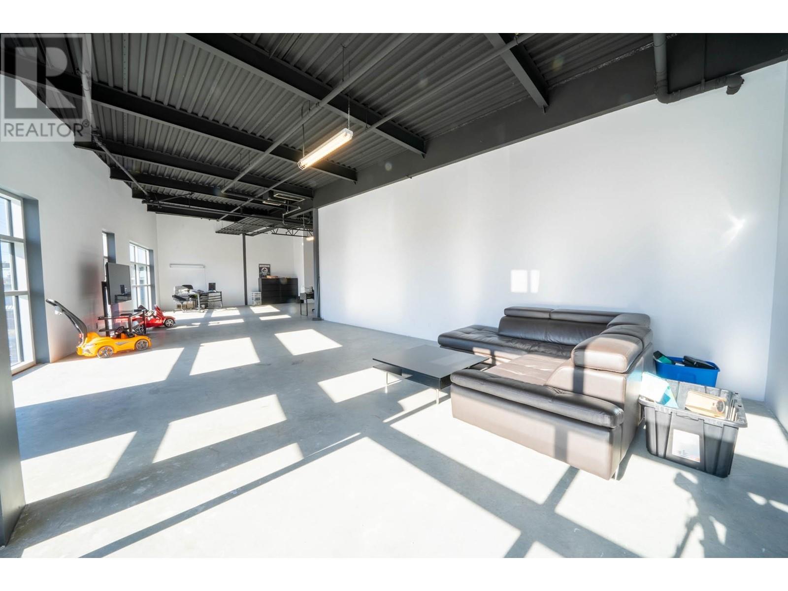 112 8889 Laurel Street, Vancouver, British Columbia  V6P 3V9 - Photo 1 - C8068064