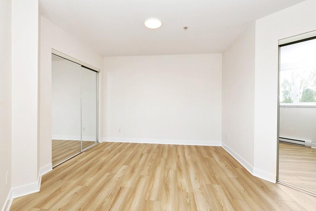 403 10822 City Parkway, Surrey, British Columbia  V3T 5X9 - Photo 6 - R2987215