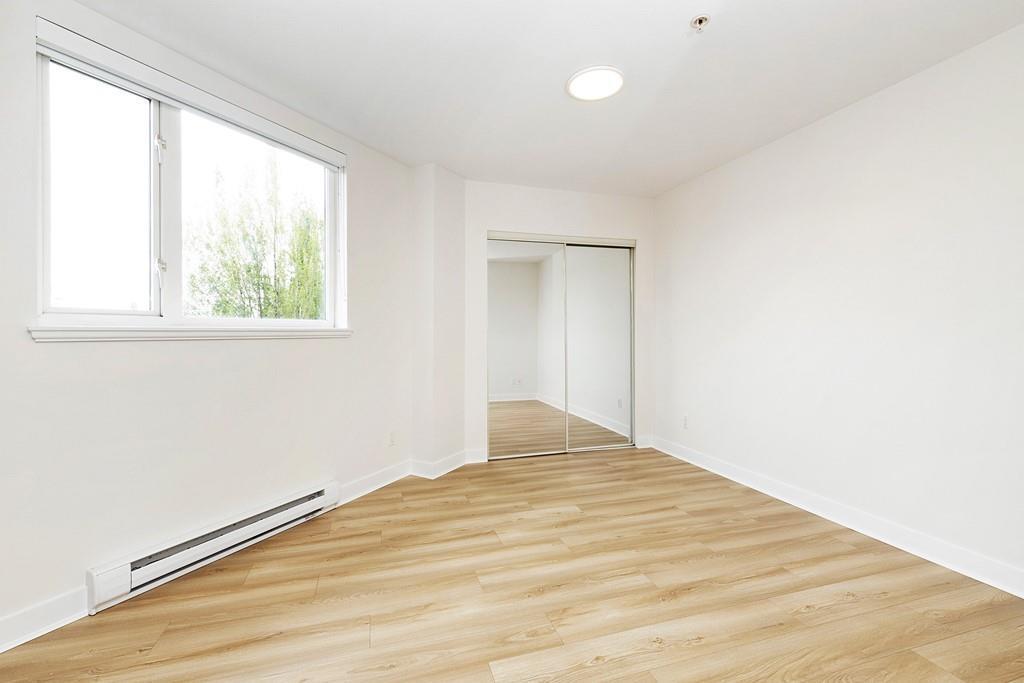 403 10822 City Parkway, Surrey, British Columbia  V3T 5X9 - Photo 7 - R2987215